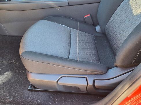 New 2026 Nissan Sentra SV image 9