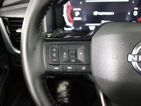 Certified 2026 Nissan Rogue SL FWD image 26