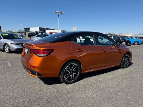 Certified 2025 Nissan Sentra SR image 6