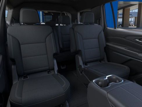 New 2026 Chevrolet Traverse LT image 17