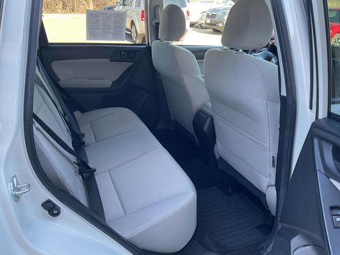 Used 2015 Subaru Forester 2.5i Premium image 34