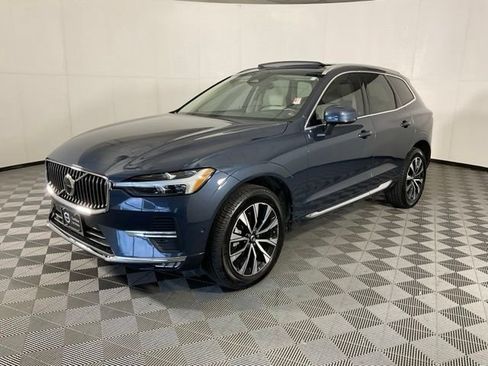 Used 2023 Volvo XC60 B5 Plus w/ Climate Package AWD/4WD image 1