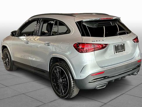 New 2025 Mercedes-Benz GLA 250 4MATIC image 12