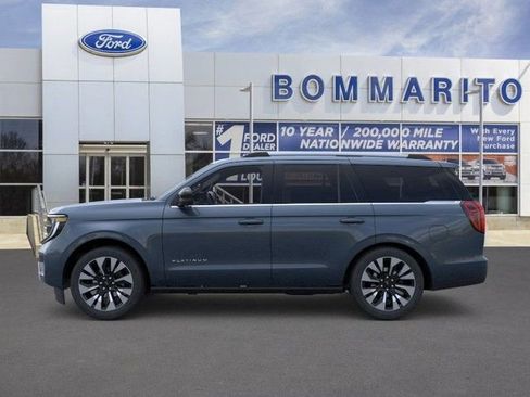 New 2026 Ford Expedition Platinum w/ Driver's Package image 3