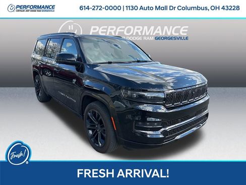 Used 2024 Jeep Grand Wagoneer Series II w/ Quick Order Packagew 28T image 1