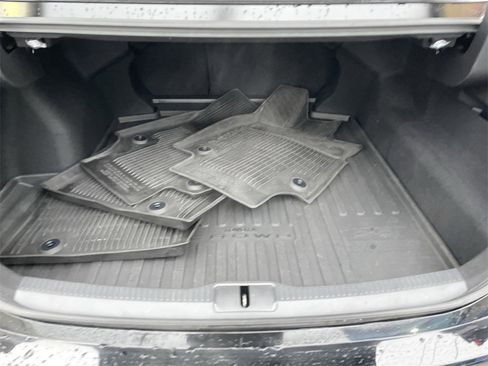 Used 2023 Toyota Crown XLE image 13