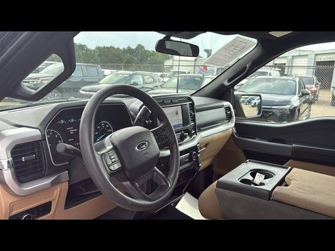 Used 2023 Ford F150 XLT image 9