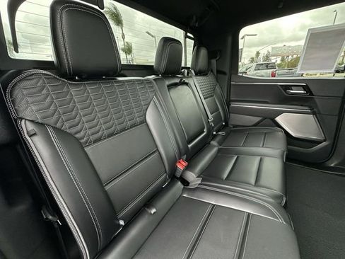 New 2025 GMC Sierra EV Denali image 28