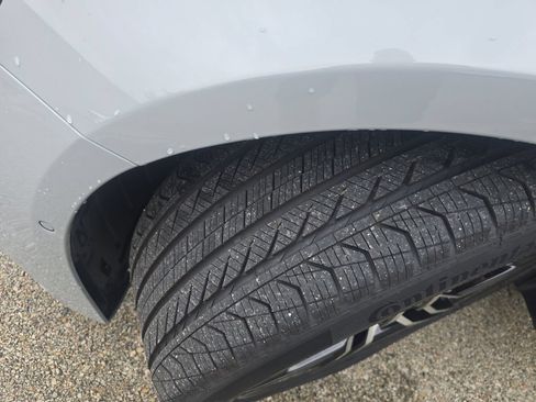 New 2026 Mercedes-Benz E 450 4MATIC Sedan image 28