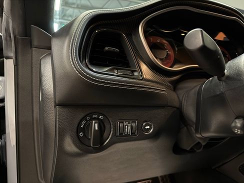 Used 2020 Dodge Challenger SRT Hellcat Redeye image 36