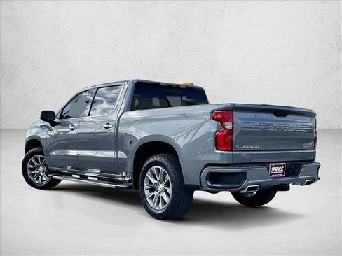Used 2021 Chevrolet Silverado 1500 High Country w/ Technology Package image 13