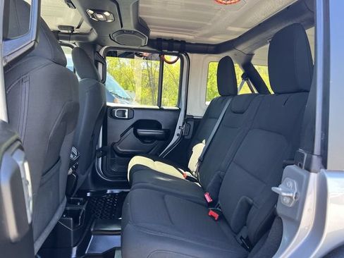 Used 2021 Jeep Wrangler Unlimited Sport AWD/4WD image 25