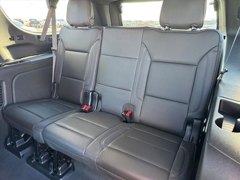 Certified 2023 Chevrolet Suburban High Country w/ Max Trailering Package image 6