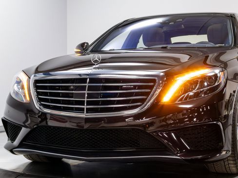 Used 2017 Mercedes-Benz S 63 AMG 4MATIC Sedan image 83