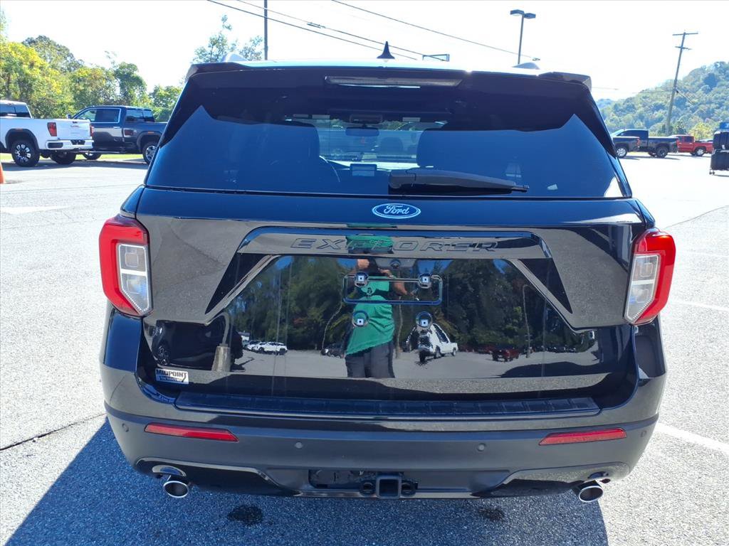 Used 2023 Ford Explorer ST-Line w/ Class IV Trailer Tow Package RWD image 5