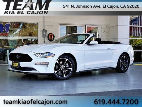 Used 2022 Ford Mustang Convertible image 2