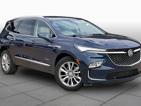 Used 2023 Buick Enclave Avenir w/ Avenir Technology Package AWD/4WD image 3