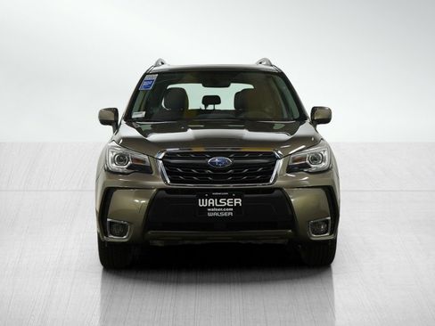 Used 2017 Subaru Forester 2.0XT Touring w/ Popular Package #2 image 8
