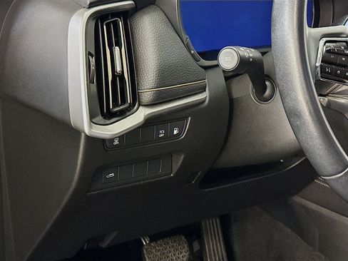 Used 2024 MAZDA CX-90 Plug-In Hybrid w/ Preferred image 17