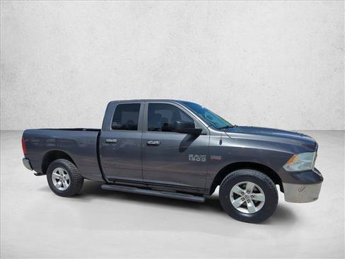Used 2016 RAM 1500 Classic SLT RWD image 4