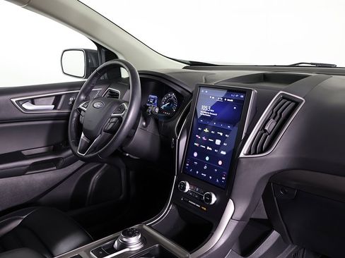 Used 2024 Ford Edge SEL image 20