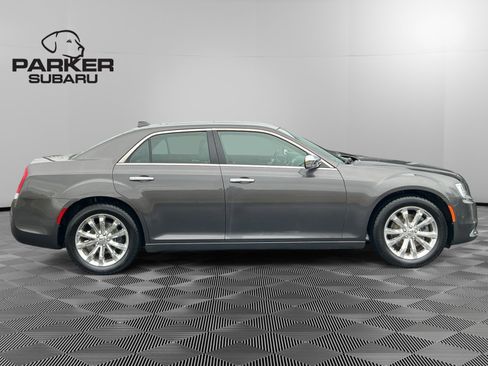 Used 2015 Chrysler 300 C w/ Light Group image 6