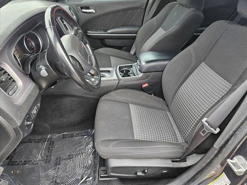 Used 2023 Dodge Charger SXT image 15