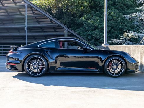 Used 2021 Porsche 911 Turbo S image 12