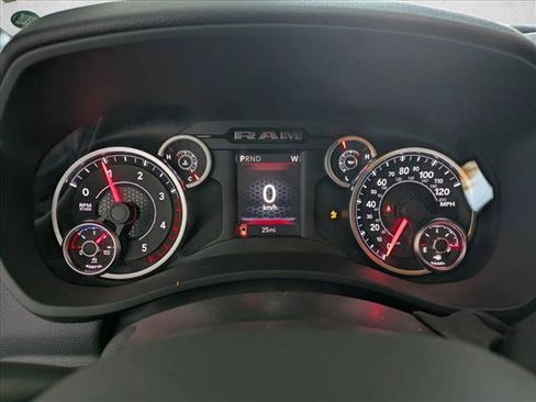 New 2026 RAM 3500 Big Horn AWD/4WD image 10