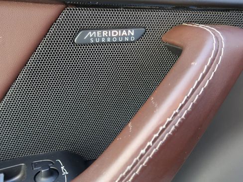 Used 2017 Jaguar F-TYPE Convertible image 23