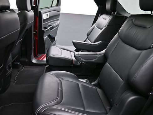 Used 2022 Ford Explorer ST w/ Equipment Group 401A AWD/4WD image 15