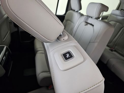 Used 2022 Jeep Wagoneer Series II image 20