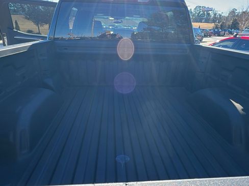 Used 2025 Chevrolet Silverado 1500 LT image 13