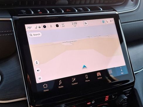 New 2025 Jeep Grand Cherokee Limited w/ MOPAR Finishing Package image 13