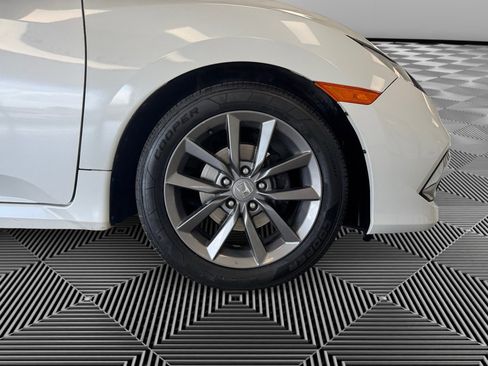 Used 2019 Honda Civic EX-L image 10