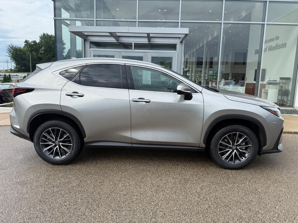 Used 2024 Lexus NX 350 AWD image 2