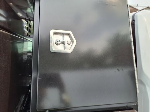 New 2025 GMC Sierra 3500 Pro w/ Convenience Package image 7