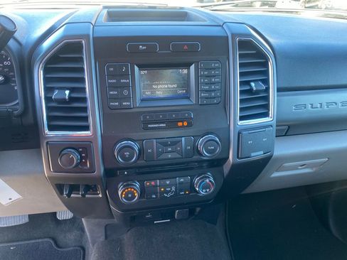 Used 2018 Ford F250 XLT image 19