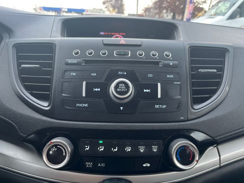 Used 2016 Honda CR-V SE image 19