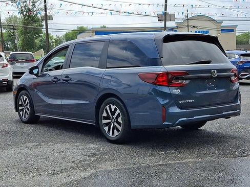 Used 2025 Honda Odyssey EX-L image 4