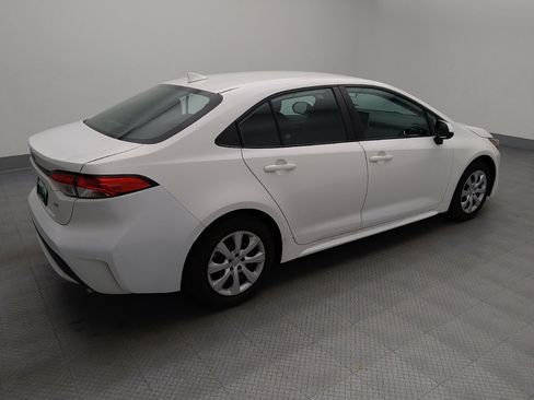 Used 2021 Toyota Corolla LE FWD image 10