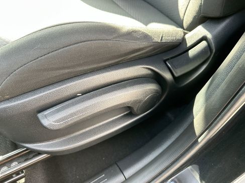 Used 2024 Kia Soul LX image 12