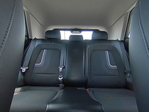 Certified 2022 Hyundai Venue Limited image 27
