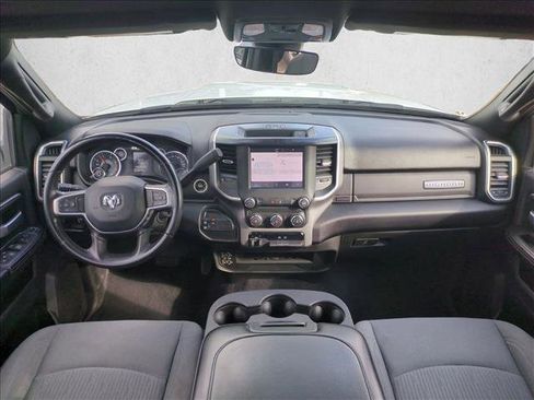 Used 2024 RAM 2500 Big Horn AWD/4WD image 15