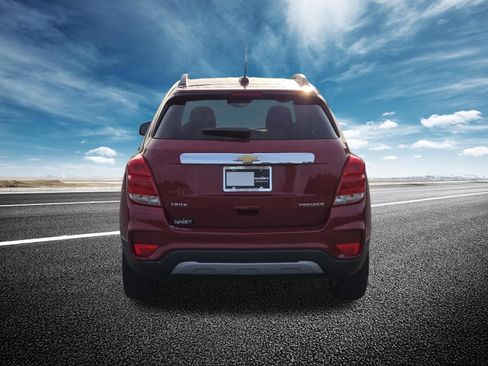 Used 2019 Chevrolet Trax Premier FWD image 17