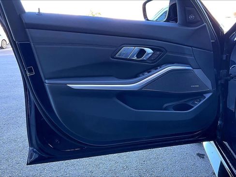 Used 2025 BMW M3 Competition w/ Executive Package image 25