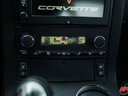 Used 2012 Chevrolet Corvette Z06 w/ 3LZ Preferred Equipment Group image 18