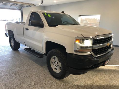 Used 2016 Chevrolet Silverado 1500 W/T image 2