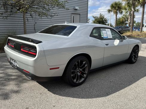 Used 2022 Dodge Challenger R/T Scat Pack image 6