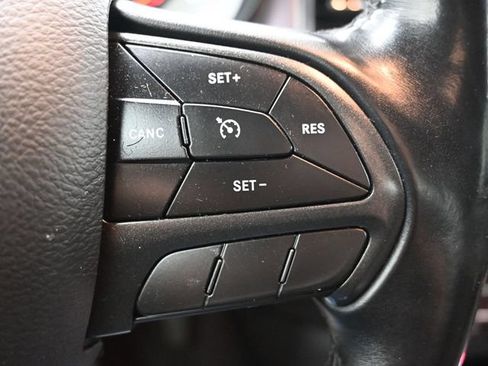 Used 2019 Dodge Charger SXT w/ Blacktop Package RWD image 21
